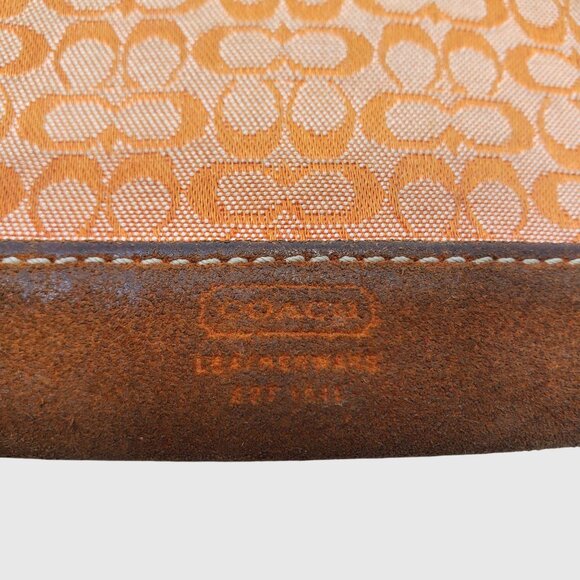 Coach Orange Signature Canvas & Suede Key Chain Coin Pouch With Zip Closure - Picture 6 of 6